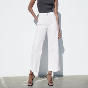 COPY - Zara NWT CULOTTES White Pants